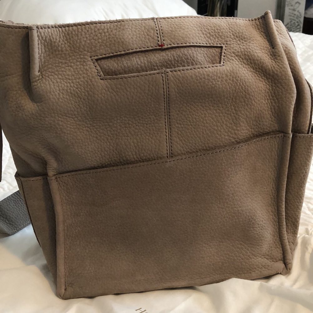 HAMMITT DAVIS MED IN GRAY NATURAL NWT - Picture 2 of 9